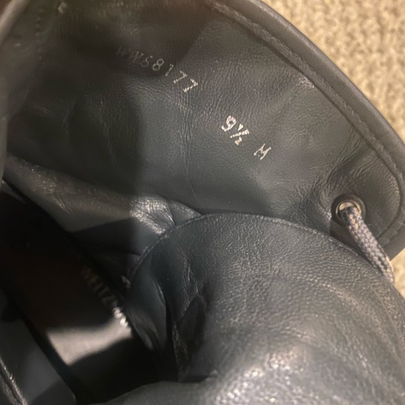 Stuart Weitzman Metermaid Boot Emerald Velvet size 10great condition heeled boot - Picture 9 of 10